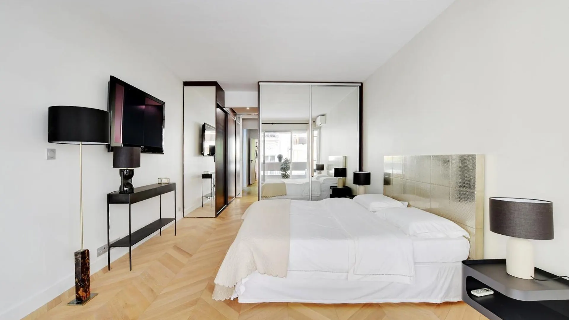 Magnifique Appartement 140 M2 Avec Terrasse - Bail Mobilite Paris France